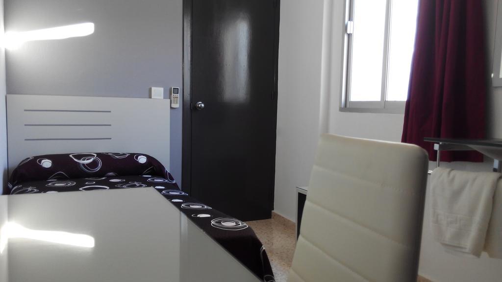 Hostal Ocana Manilva Δωμάτιο φωτογραφία